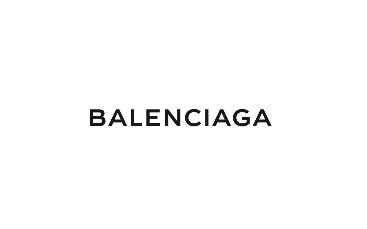 【超美品】バレンシアガ＊入手困難paris旧ロゴ 中古・古着通販】BALENCIAGA (バレンシアガ) Soccer Paris Zip-Hoodie